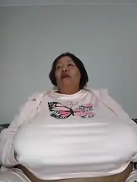 nancy111 webcam