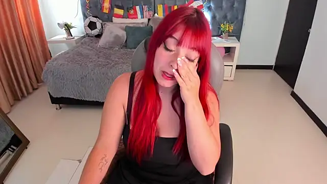 Blair_red_ webcam