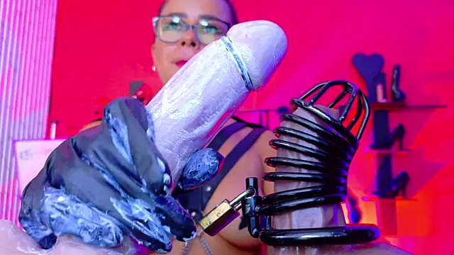 MistressSlut1 webcam