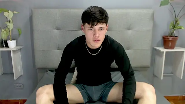 kevin_tupe - Kevin_Tupe's free webcam - UK Sex Cams