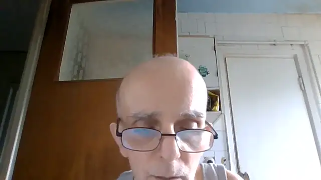 mariusica1@xh - Mariusica1@xh's free webcam - UK Sex Cams