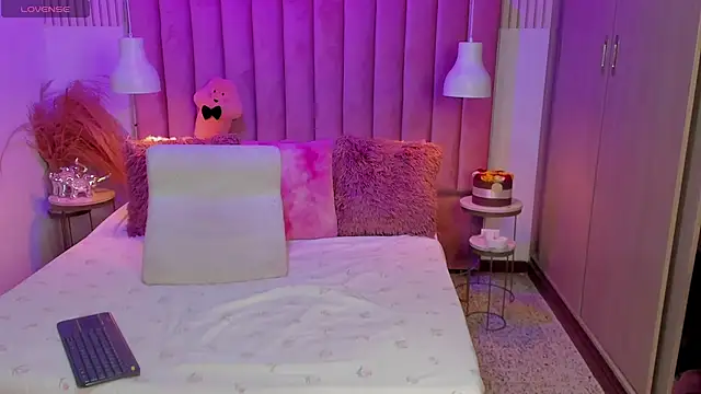 ScarlettDreamss7 webcam