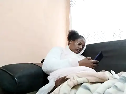 sexylira webcam