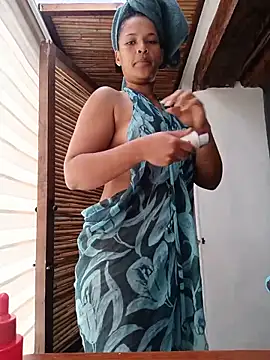 Cataleya-black webcam