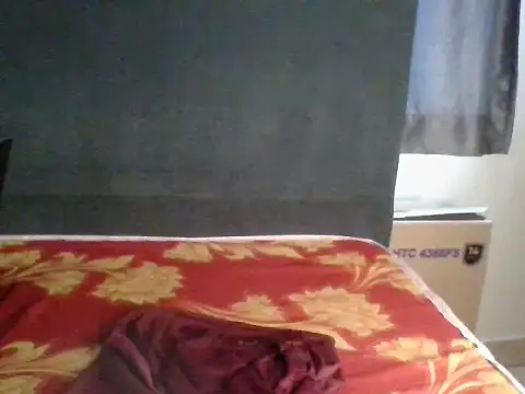 cutelady1 webcam
