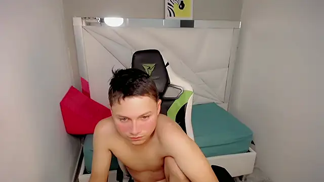 nyc_bby (M twink) - show cmmmm