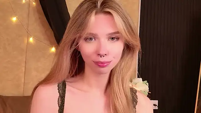 Sierra_Fane webcam