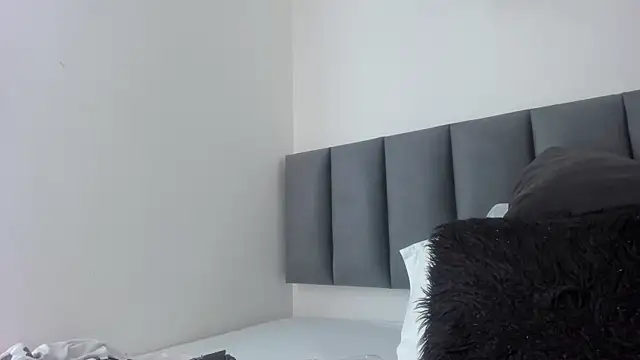 MaraOwen_ webcam