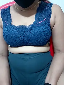 Aarti909090 webcam