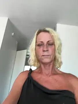 TiffaneyLove