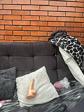 TamaraaHoney webcam