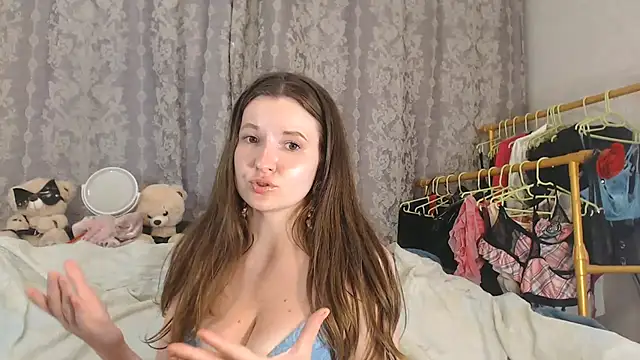 ChloeBrooklyn webcam