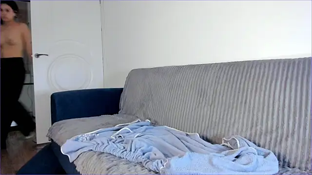kimiko_ara webcam