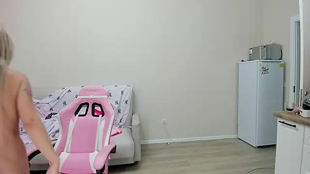 Lika8234 webcam