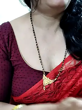 Yazhini-Cam webcam