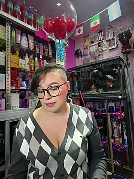 TamySweetness webcam