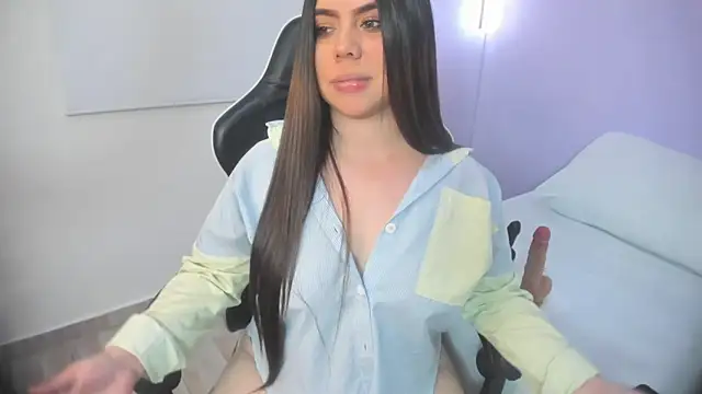 luna_blazze_ webcam