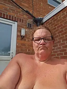 MissQueenBeex webcam