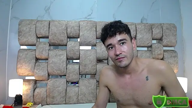 KathyAiden webcam