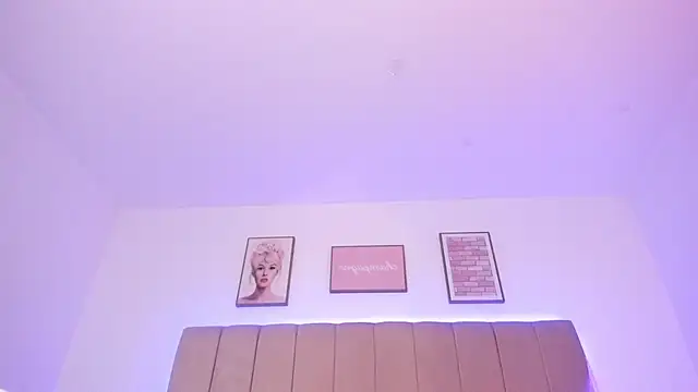 Pixie_luna webcam