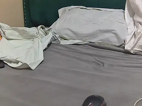 DripDiva webcam