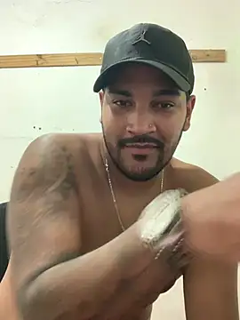 Eumoreno13 webcam