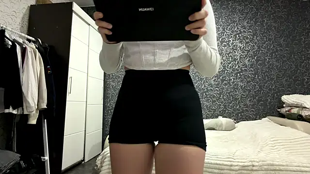 cuteshowy webcam