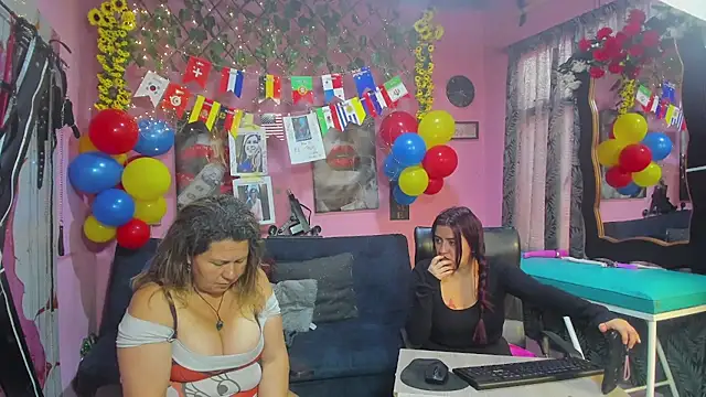 lesbiancuple webcam