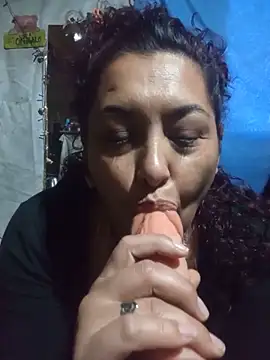 Watch Lobizona live on EroticFlix - High definition streams
