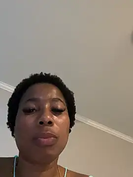 CurvyDesire1