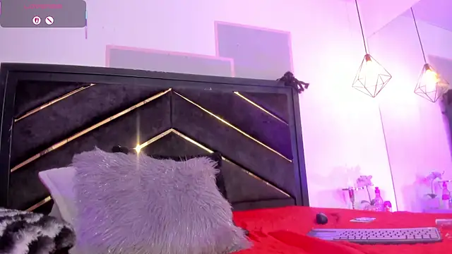 april_jones05 webcam