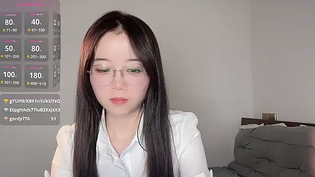 77-Vicky webcam