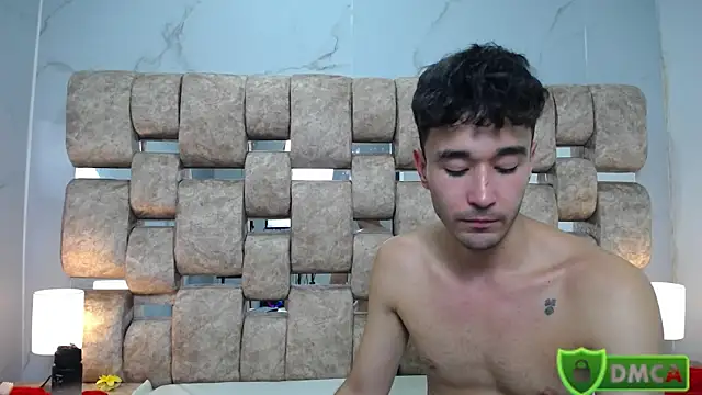 KathyAiden webcam