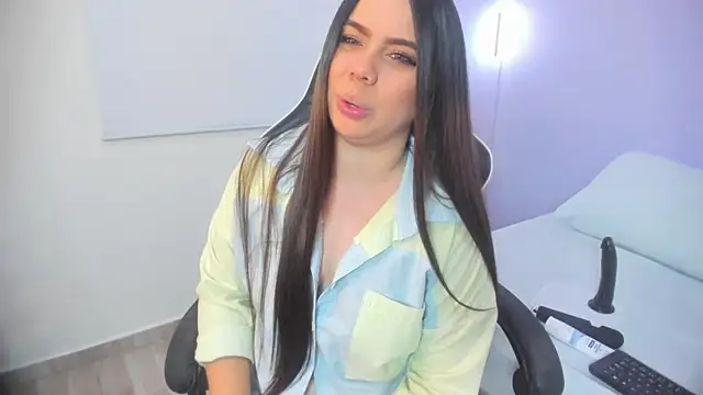 luna_blazze_ webcam