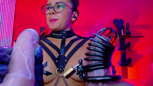 MistressSlut1 webcam