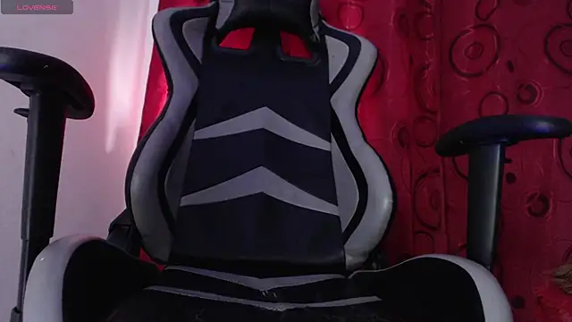 charlotte_brawn webcam