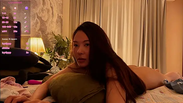 meowLili's live cam