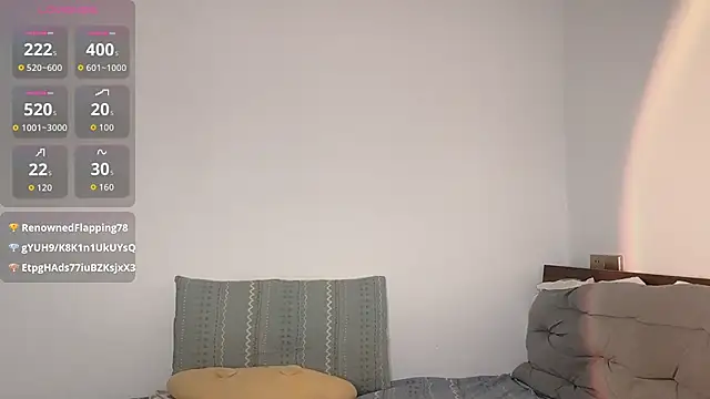 77-Vicky webcam