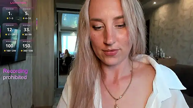 lady_Nati webcam