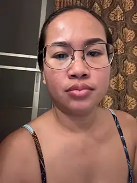 Ponthip webcam