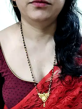 Yazhini-Cam webcam