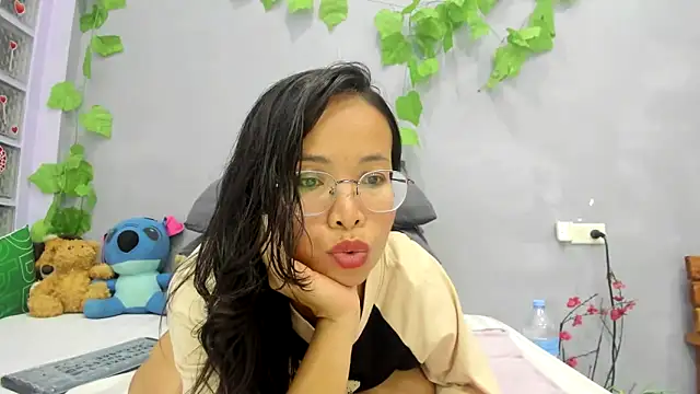 loveley_jenny live cam on StripChat