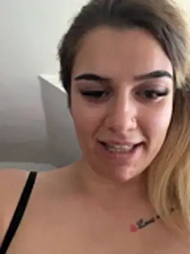 _Jessika13_ webcam