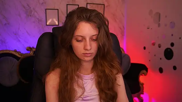 CuteeFoxy webcam