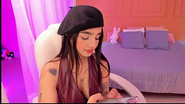 Abriil_cutee webcam