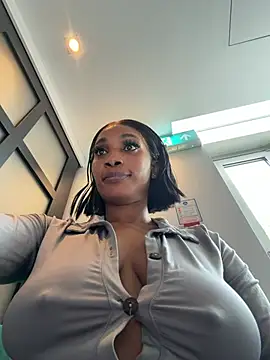 ___Nessa webcam