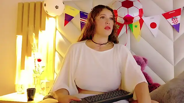 Anaise_latif webcam