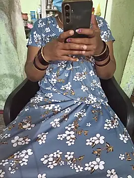Tamilselviroja- webcam