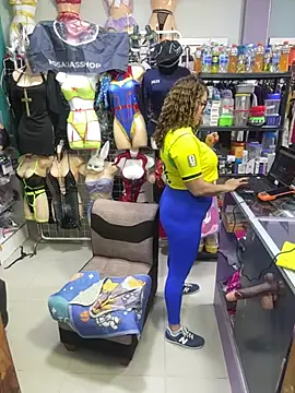 ROSALIASSHOP webcam