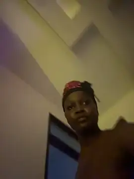 t-Booty_risky_